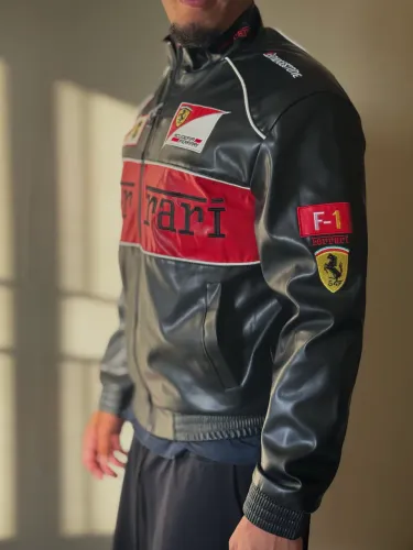 JAQUETA COURO FERRARI