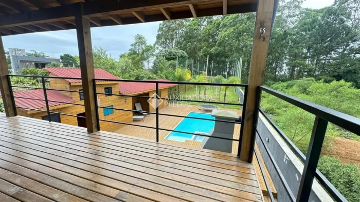 Casa com 5 quartos a venda em Ibiraquera