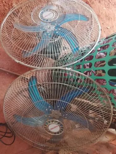 Ventilador pra arrumar ou tira peças