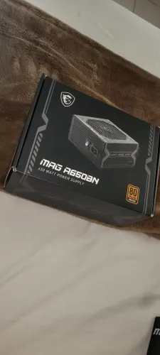 Fonte de alimentação MSI MAG A650BN 650W
