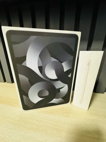 iPad Air M1 + Apple Pencil (2 Gen) - *ESTADO DE NOVO*