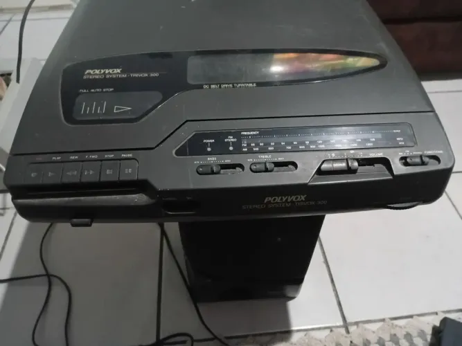 Polyvox stereo sustém trivox 300 