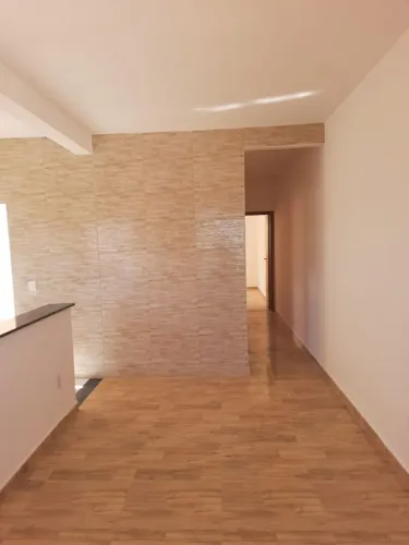 Esmeraldas - Casa Padrão - Recanto Verde