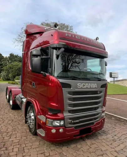 Scania R440 vermelho 20136 - cavalo mecânico 6x2