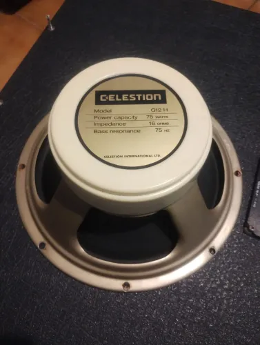 Par de falantes Celestion G12H Creambacks 75 UK 16 ohms