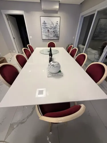 10 cadeiras estilo Luiz XV para sala de jantar