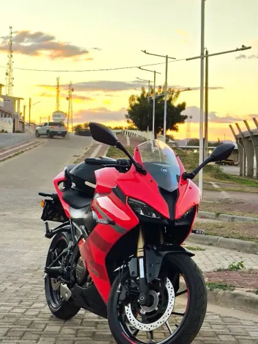 SBM 250S Esportiva