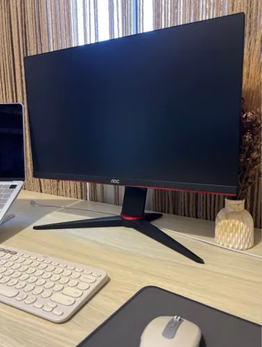 Monitor AOC Hero 144Hz 24 polegadas