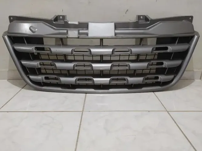 Grade Frontal Renault Master 2015 - 2020