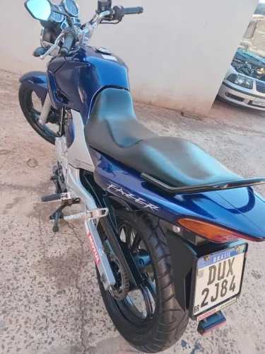 Vendo ou troco fazer  em perfeito estado de conservação sem detalhes 