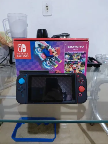 Nintendo Switch V2 Desbloqueado Completo na Caixa e acessórios 128 GB, Muito Conservado!!!