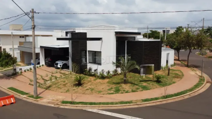 Casa Condomínio em Araraquara