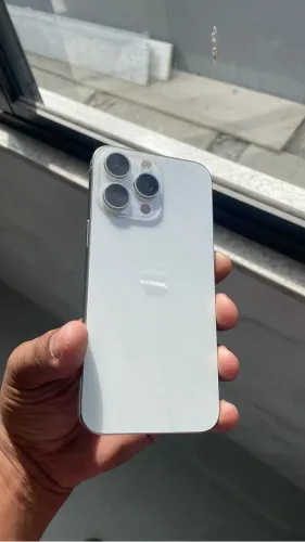 VENDO IPHONE 15 PRO MAX