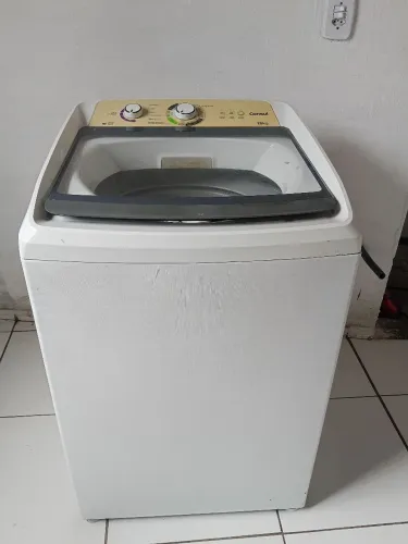 Vendo uma máquina de lavar roupa Consul 12kg bem conservada funcionando perfeitamente