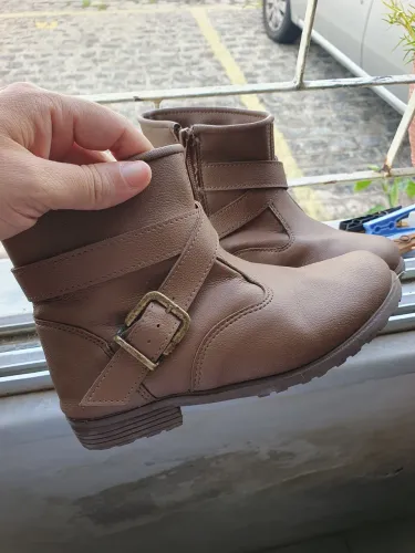 Bota infantil