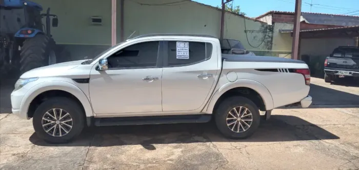 Mitsubishi L200 Triton Sport HPE-S 2.4 CD Dies. AUT 2020