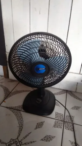 Vendo Ventilador Mallory em ótimas condições 