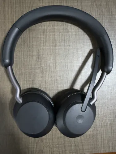 Headset jabra evolve2 65 com cancelamento de ruído