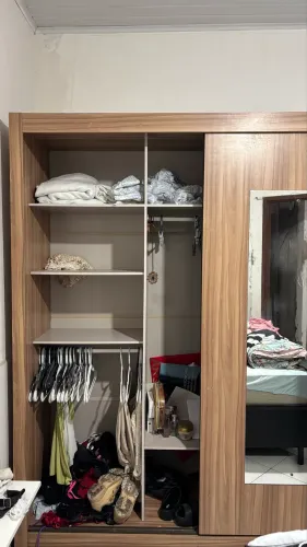 Guarda Roupa