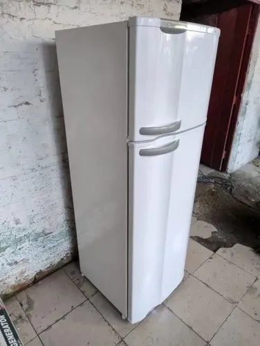 Geladeira Eletrolux super freezer DC34