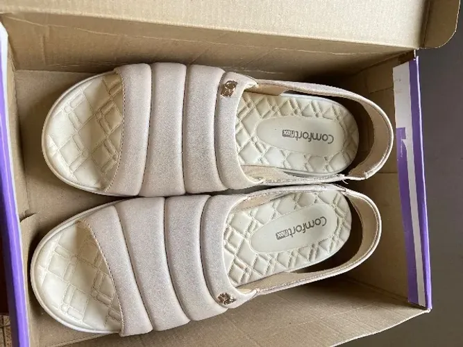 sandália comfortflex anabela papete 39