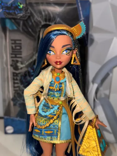 Cleo de Nile G3 Wave 1