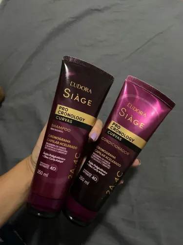 Pro Cronology Curvas Shampoo + Condicionador