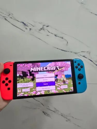 Nintendo Switch Oled + Minecraft fisico
