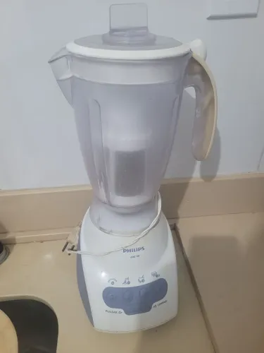 Vendo Liquidificador Philips 600w