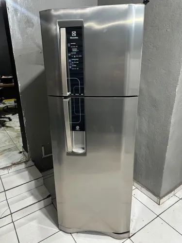 Geladeira Eletrolux