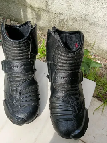 Bota de couro para moto 