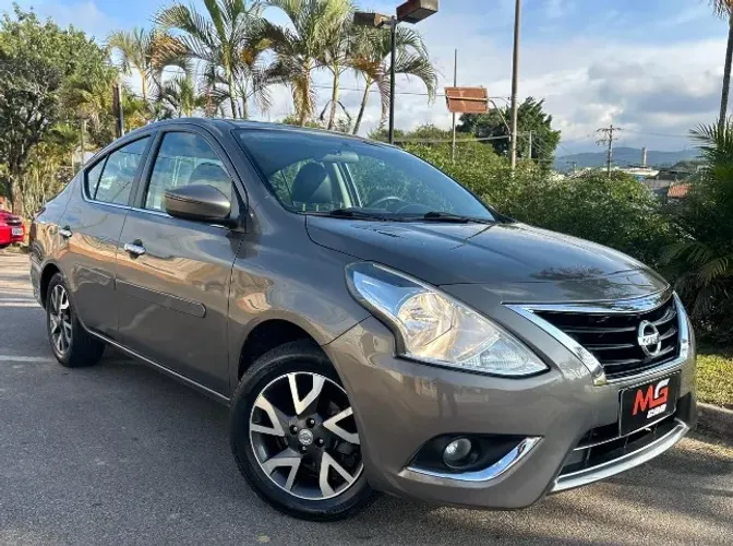 Nissan Versa SL 1.6 16V Flexstart 4P Mec. 2016