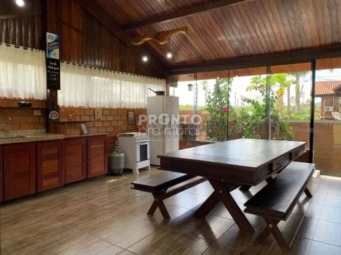 Casa com 4 quartos em Santana