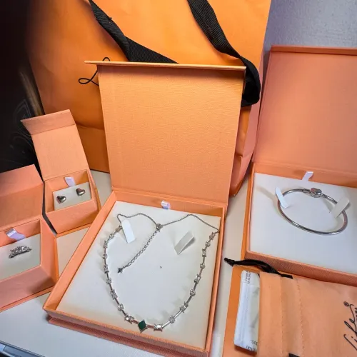 ? Kit Joias Vivara Original - Colar, Pulseira, Anel e Brinco | Completo