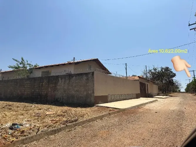 Área com 10.622,80m² Mingone I próximo o Supermercado Tatico e próxima à BR-040.