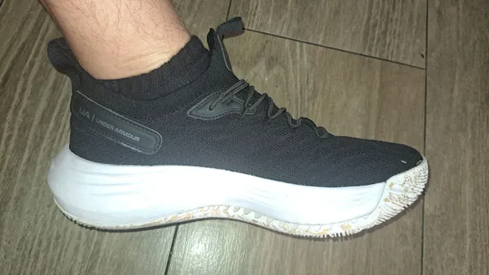 Tenis under armour hooper