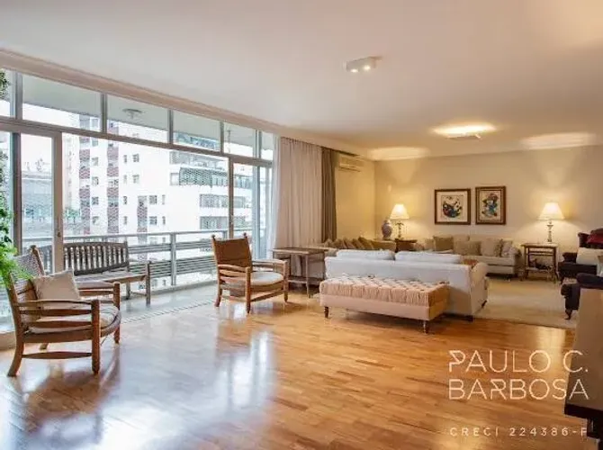 Santa Cecília Venda - 4 dormitórios (2 suítes) - 2 vagas - 270 m²