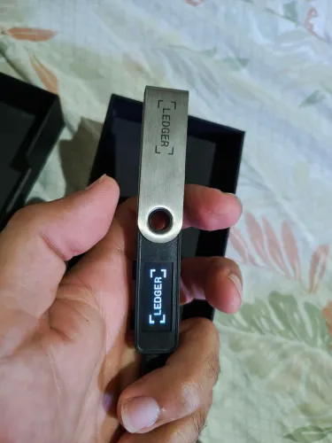 Pen drive LEDGER nano s plus
