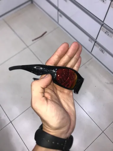 OAKLEY STRAIGHT PIET (RUBI) 