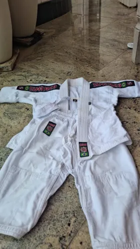 kimono jiu jitsu infantil 5/6 anos 