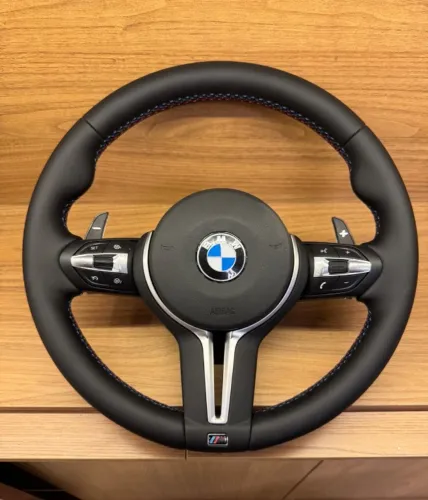 VOLANTE PARA BMW F80 M3 COURO