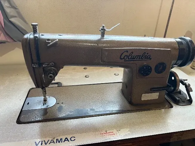 Máquina Industrial Reta Columbia