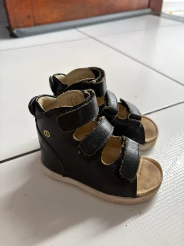 Sapato ortopédico Playpé
