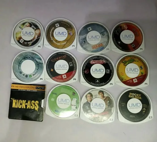 Lote 12 jogos psp e filmes