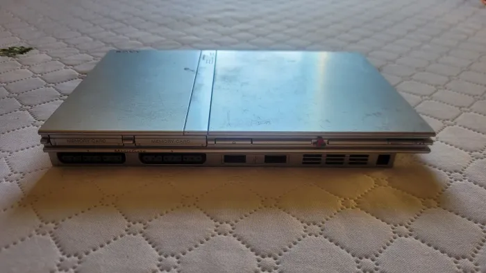 Ps2 prata slim