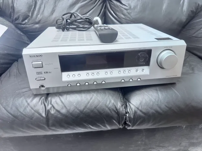 Receiver onkyo Bluetooth e USB