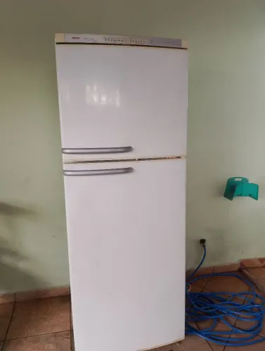 Geladeira frosfree 
