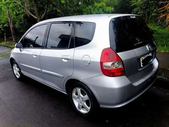 Honda Fit LXL 1.4/ 1.4 Flex 8v/16v 5P Aut. 2004