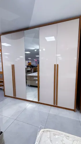 ROUPEIRO 5 PORTAS LARGURA 2,40, 100% MDF COM PÉS E ESPELHO INTEIRIÇO