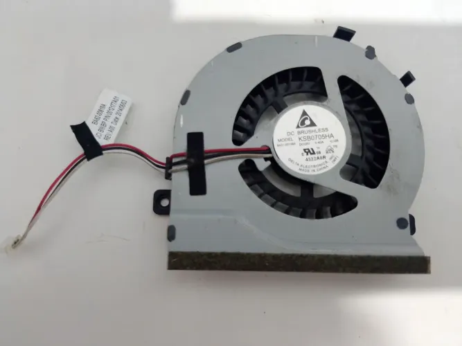 Cooler/Ventoinha Original Samsung BA62-00819A Delta KSB0705HA